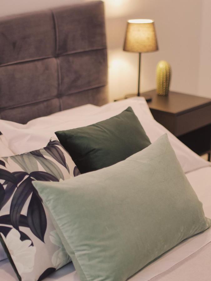 Adele E Il Duca Bed And Breakfast Lecce Dış mekan fotoğraf